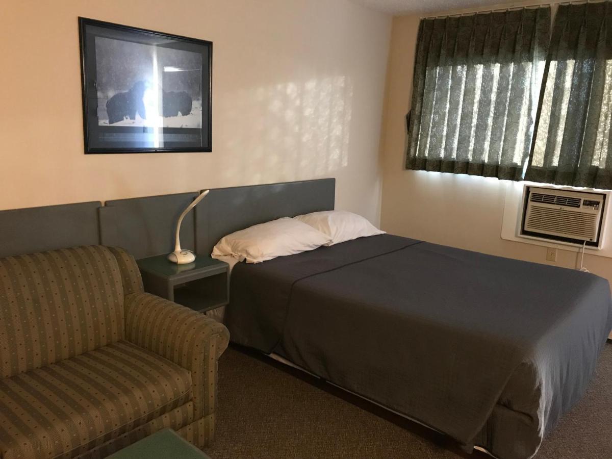 Plains Motor Inn Stettler Eksteriør bilde